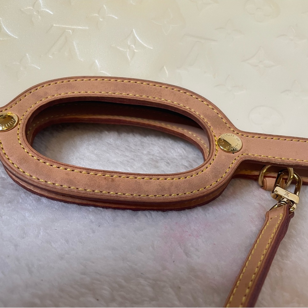 Louis Vuitton Cream and Tan Vernis - Picture 10 of 10